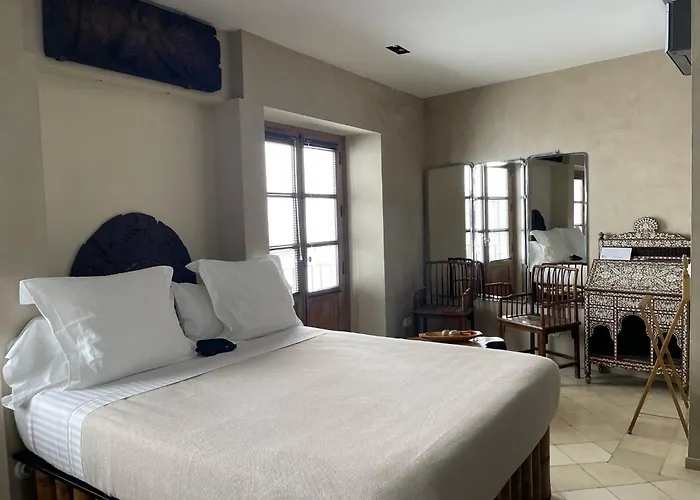 Hotel Hospederia 16 (adults Only) *